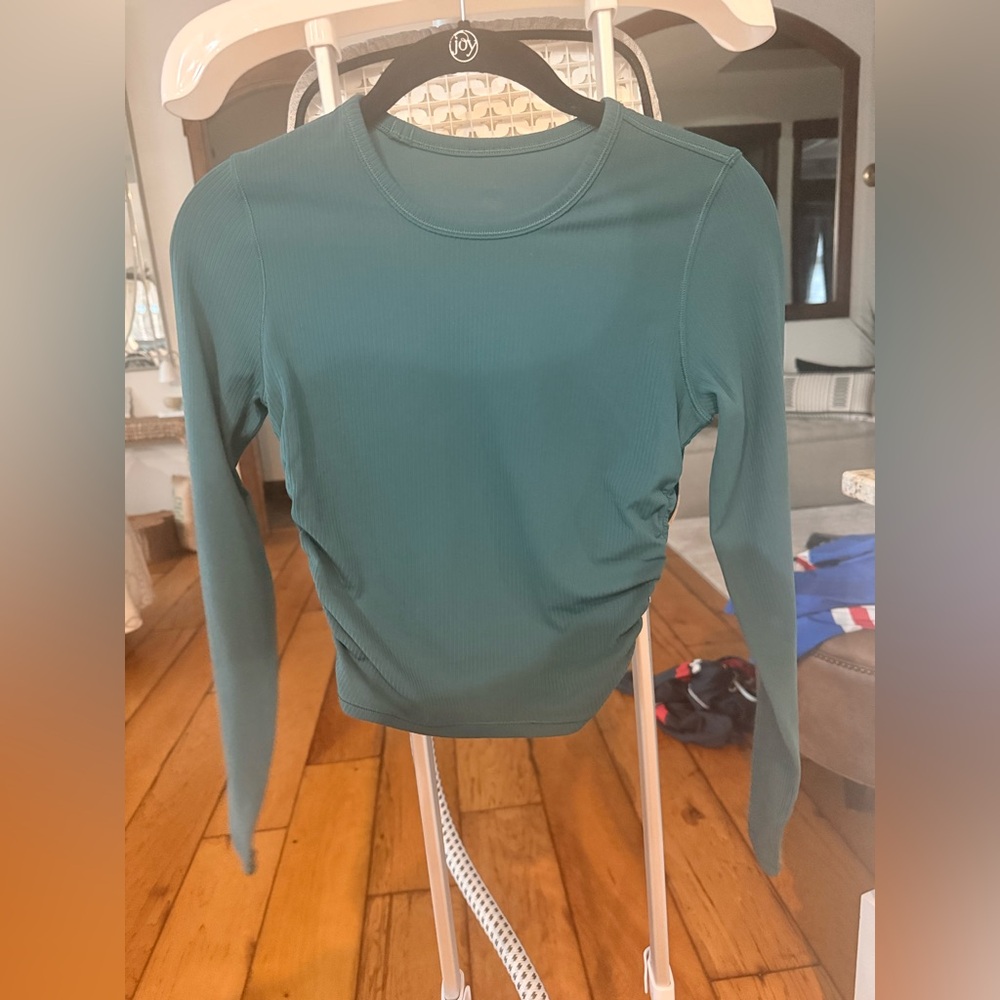 lululemon All IT Takes Storm Teal Long Sleeve Top Size 2